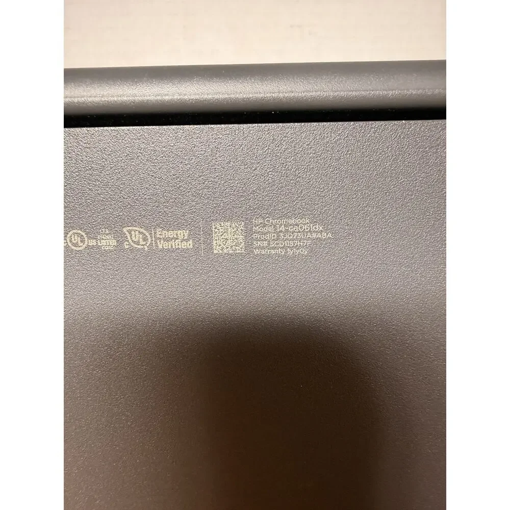 HP Chromebook 14-ca061dx 14” Laptop UNTESTED For Parts or Repair AS IS